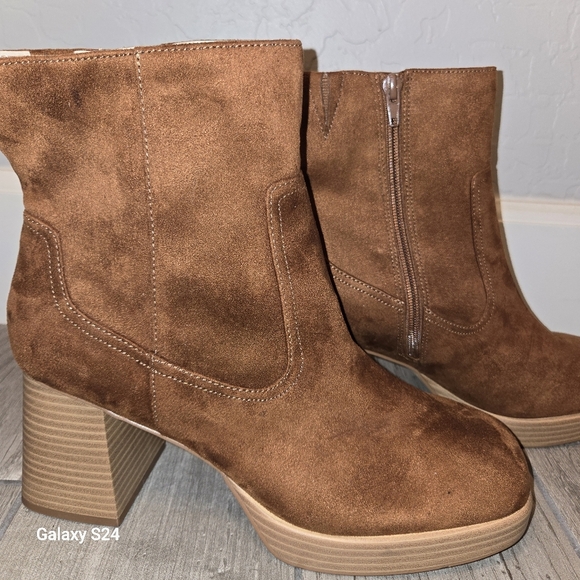 BP Keyla Platform Bootie in Tan Chestnut Multi Sizes - Picture 6 of 11